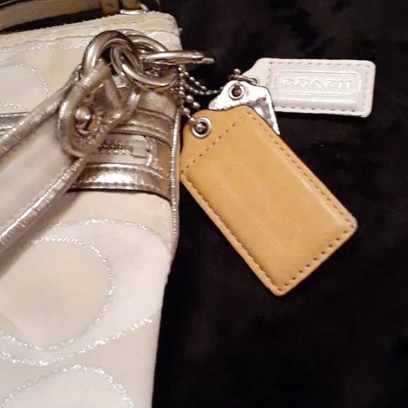 Coach Purse - Picture 7 of 7